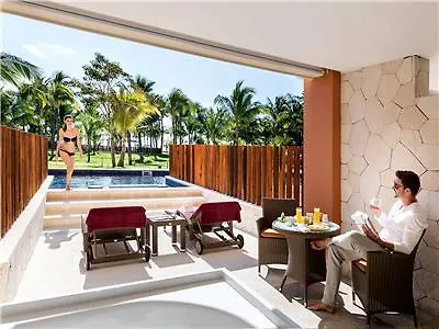 Hotel Barcelo Maya Grand Xpu-Ha