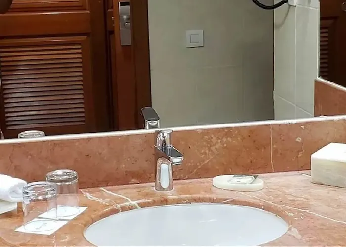 Hotel Barcelo Maya Grand Xpu-Ha